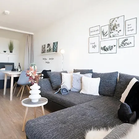 Ferienwohnanlage Leuchtturmweg Strandgefluester Apartment